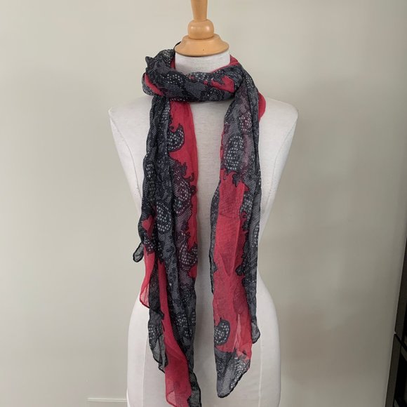 Carpisa Pink and black scarf - Picture 1 of 3